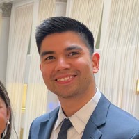 Enzo Manzano