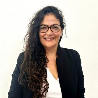 Katia Flores