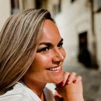 Claire Dam-Michielsen