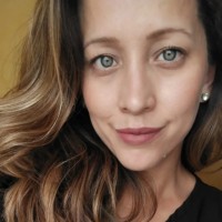 Chris Evelyn Ferreira