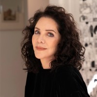 Maria Amparo Escandon