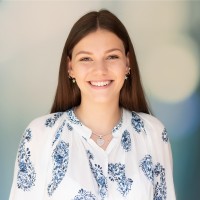 Elena Hurr