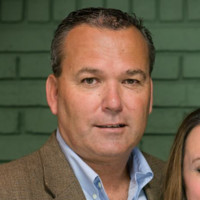 Kenny Burns