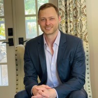 Kyle Gilbert, Ccim