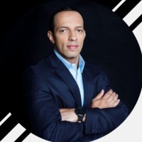 Kleber Ferreira (MBA, Msc, PhD e Postdoc)