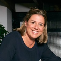 Claudia L.