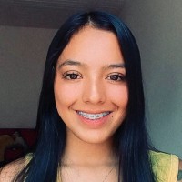 Angie Hernández
