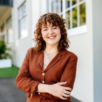 Neve Lembryk-Walsh