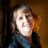 Hilary Binns