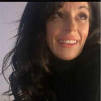 Paula L.
