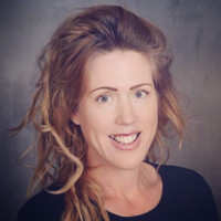 Stephanie Wall