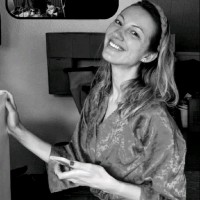 Lena R.