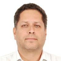 Luis Cesar E. Barrios Rivas