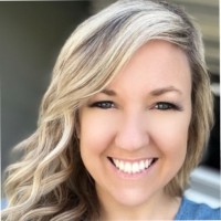 Michaela Hendren (Winn)
