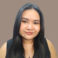Rose Le