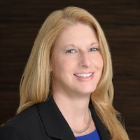 Leslie Stefanik