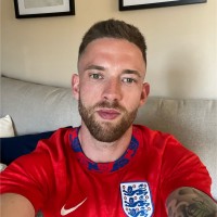 Andrew Robertson