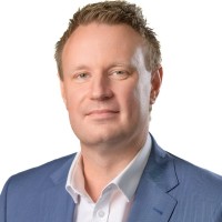 Andrew Holt