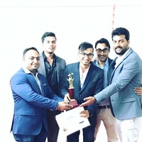 Zaid Ansari 🏆