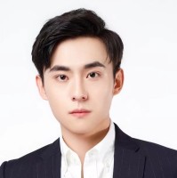 Alex Hong