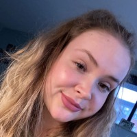 Anouk H.
