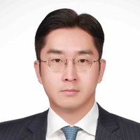 Dr. Ken Shin