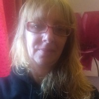 Yvonne Simons