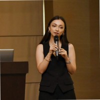 Ebru Kuş