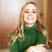 Anna Luiza Scharlé de Vasconcelos
