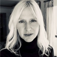 Claire Howes