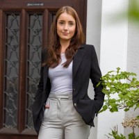 Mona Schmidt