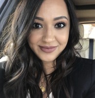Mayra Flores