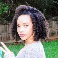 Nicolette Hinds