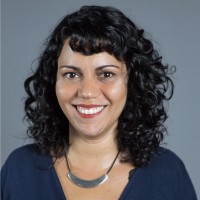 Tayná Menezes
