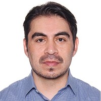 Roberto Salazar