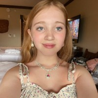 Chloe Savino