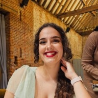 Adriana Borges