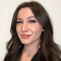 Dasha K.