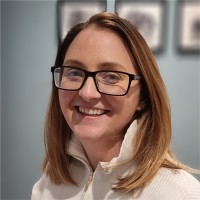 Naomi Adie