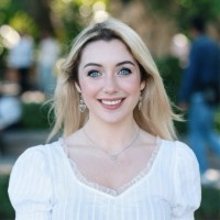 Anna McGovern