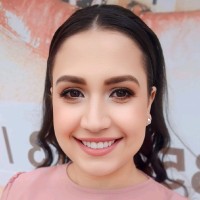 Yasmin Carazoni Borges Leão