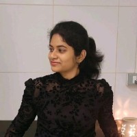 Kayalvizhi V