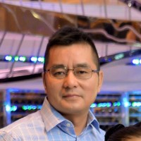 Cary Huang, Cfa