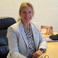Suzie Dyer