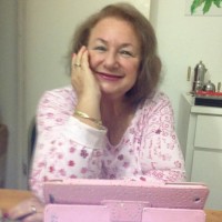 Carmela Dihouff