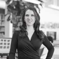 Lauren Polhamus Konney, Pla