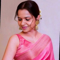Mathi R