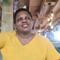 Elizabeth Chidakwa