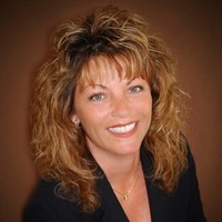 Angela Fifer