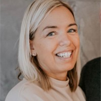 Louise Decelles